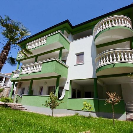 B88 Apartments - Vila Palma Sveti Filip i Jakov Luaran gambar