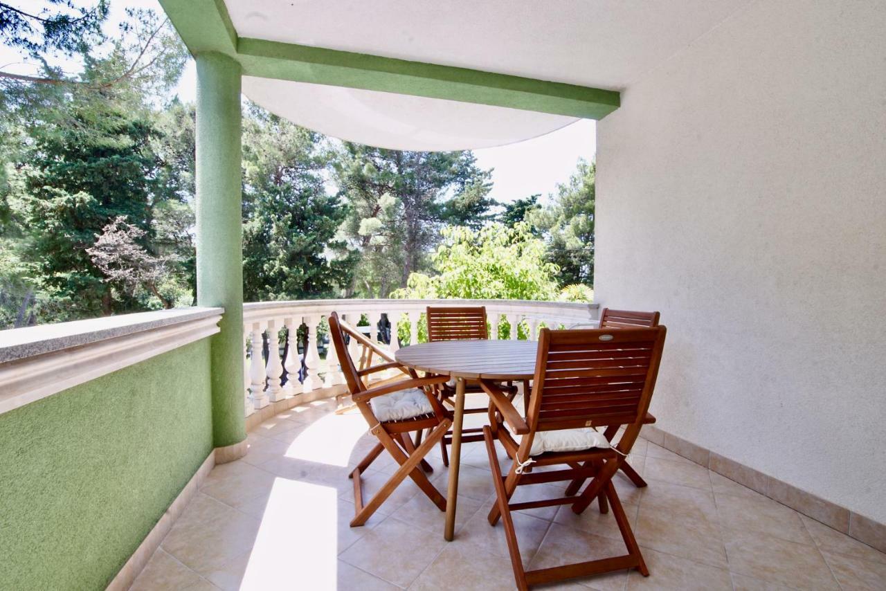 B88 Apartments - Vila Palma Sveti Filip i Jakov Luaran gambar